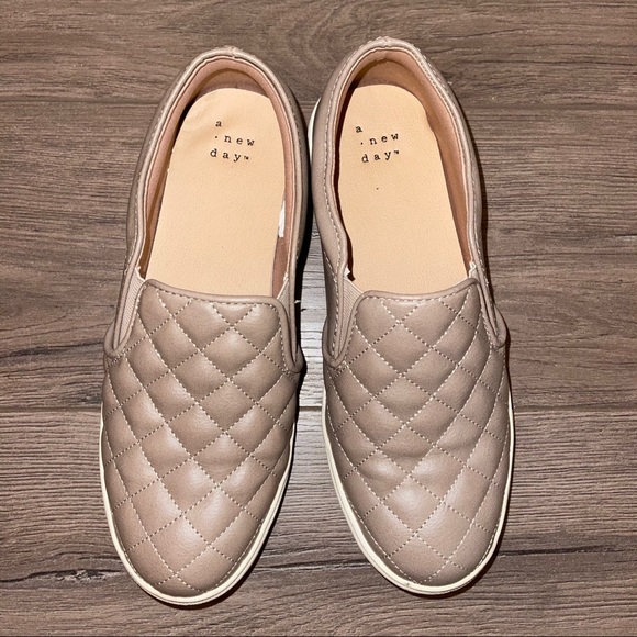 Reese Memory Foam Insole Sneakers - A New Day - Picture 1 of 5